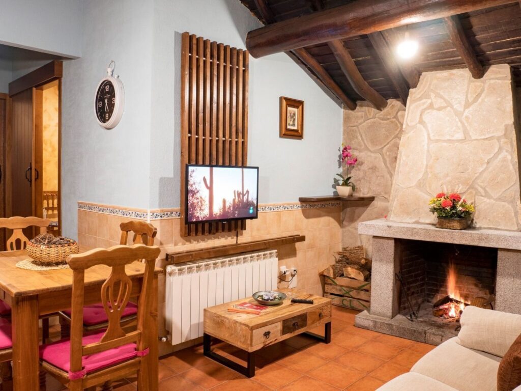 Casa rural con chimenea en Madrid para una escapada acogedora ​